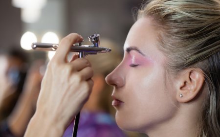 Why Calgary Salons Are Bringing Back Airbrush Makeup ?