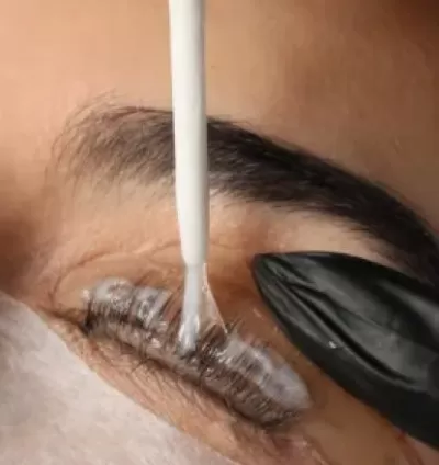 Lash Lifting