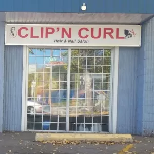 Clip n Curl hair and nail salon