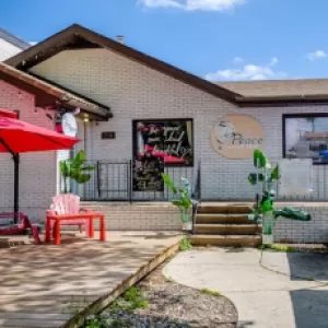 Peace Beauty & Cafe
