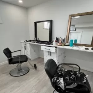 Vijay Barber: Gopal Hair Salon