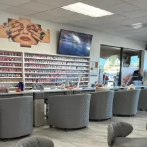 HP Nails & Spa