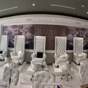 Luxe Nail Bar YYC