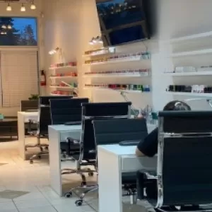 Stella Nails & Spa LTD