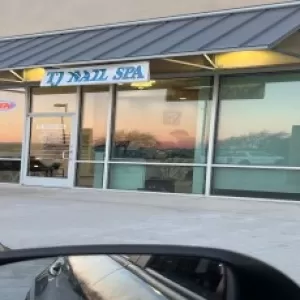 TJ Nails & Spa