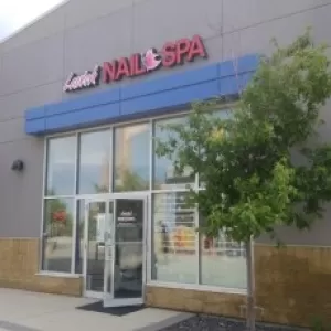Lavish Nail & Spa Beacon Hill