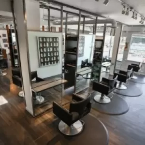 M Salon
