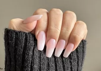 Almond Nail Bar  South Glen