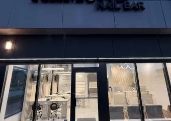 Almond Nail Bar - Tuxedo