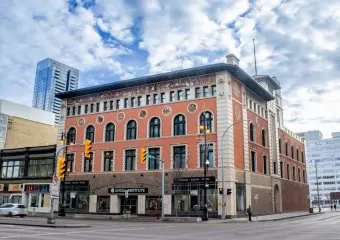 Aveda Institute & Academy Salon Winnipeg