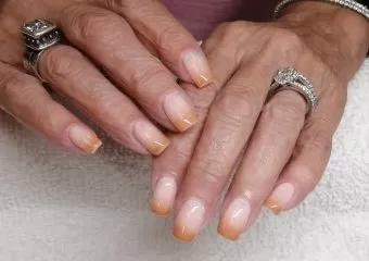 Beauty Nails (beside DynaLIFE Beaumont)