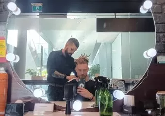 CANADIAN CREW BARBERSHOP