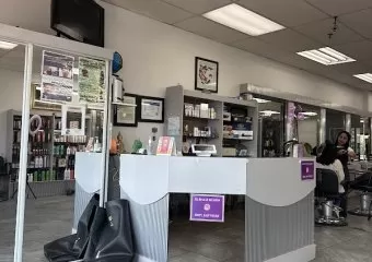 Deep's Beauty Parlour