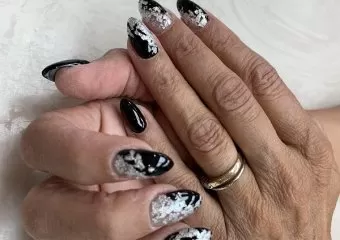 Friendly Nails