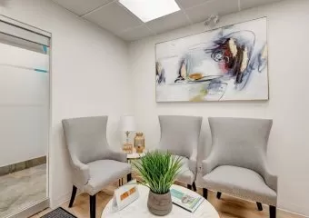 Glow To Go Skin Studio