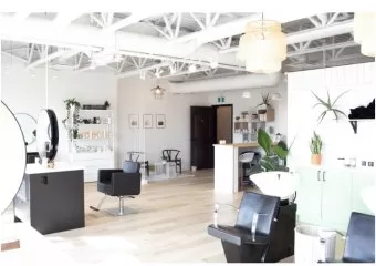 Goldie Salon