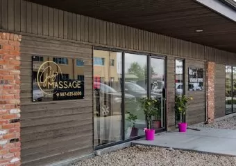 Goldy's Massage