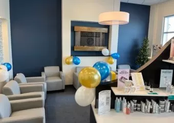 Hand & Stone Massage and Facial Spa - Calgary South Trail Crossing