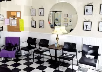 Niichii Barber & Salon - Neechie Owned