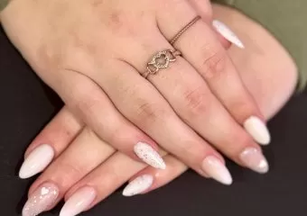 Q Nails