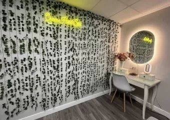 Queen Head Spa Ltd.
