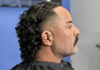 Razors Edge Barber Shoppe - Marda Loop