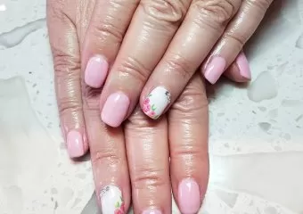 Royal Fuchsia Nail Spa Inc.