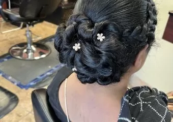 Twin's Hair Salon