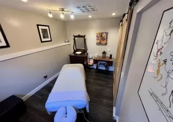 Viveca Massage