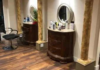 Zarka Salon