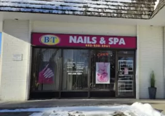 B & T Nails & Spa