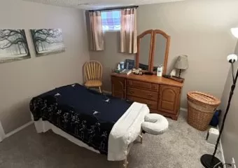 Ari’s Massage & Wellness