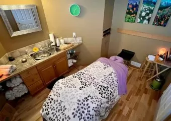 Essence Spa and Massage