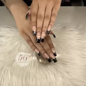 5G Nails Beauty