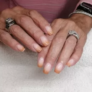 Beauty Nails (beside DynaLIFE Beaumont)