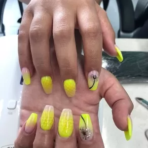 Binh's Nails Jagare Ridge