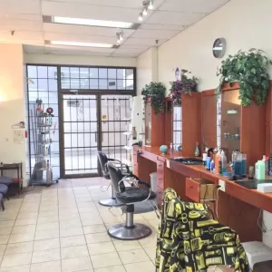 BR BROMLEY BARBERSHOP
