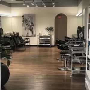 Celebrity Hair Salon