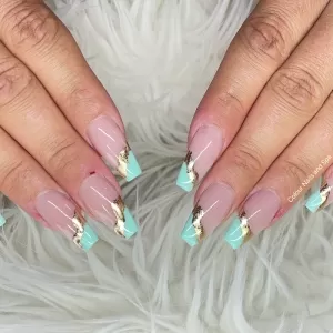 Colour Nails & Spa