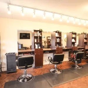 Dean Heights Beauty Salon