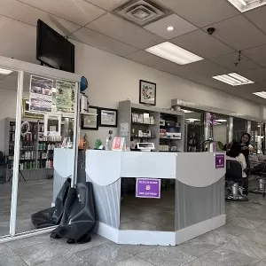 Deep's Beauty Parlour