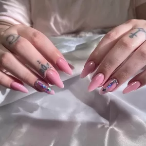 Gentle Nails by Royal Nails