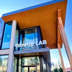 GlowUp LAB