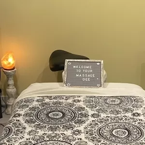 Healing Hands Massage & Women's Wellness, Selkirk, MB.