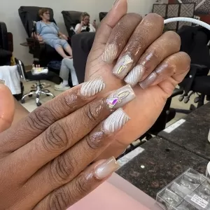 Hoang Kim Nails & Spa