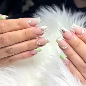 Honey Nail Spa