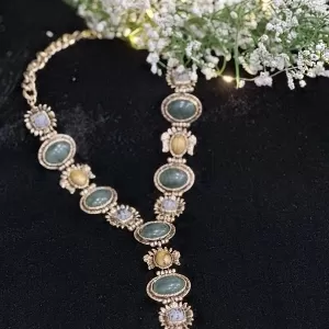 Hot Chic Studio  Custom Jewelry