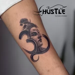 Hustle tattoo studio
