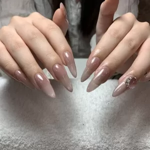 JUNE NAIL SALON
