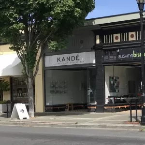 Kande Global Hair Couturiere